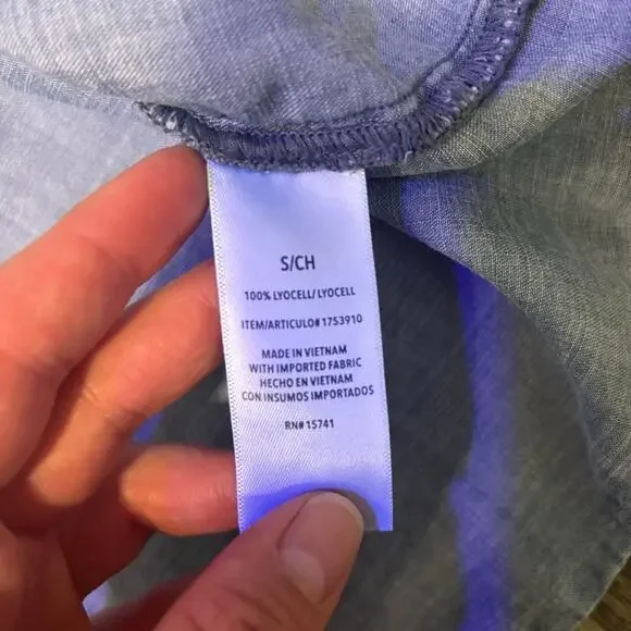 ⭐️ 3/$21 ⭐️ Splendid Women’s Indigo 3/4 Sleeve Shirt - Picture 7 of 7